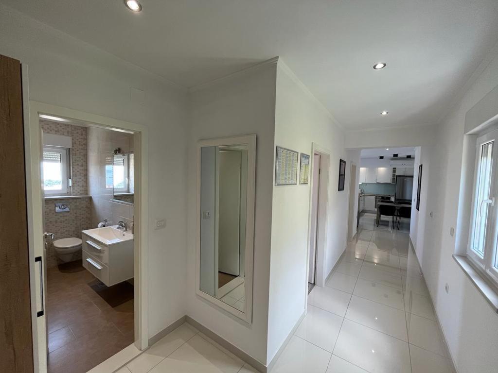 Apartments Pivac マカルスカ 部屋 写真