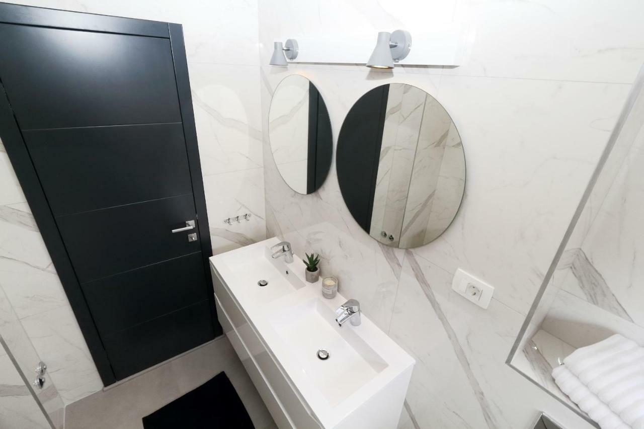 Apartments Pivac マカルスカ エクステリア 写真